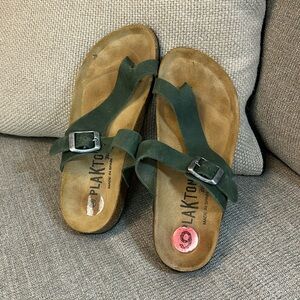 Suede green sandals